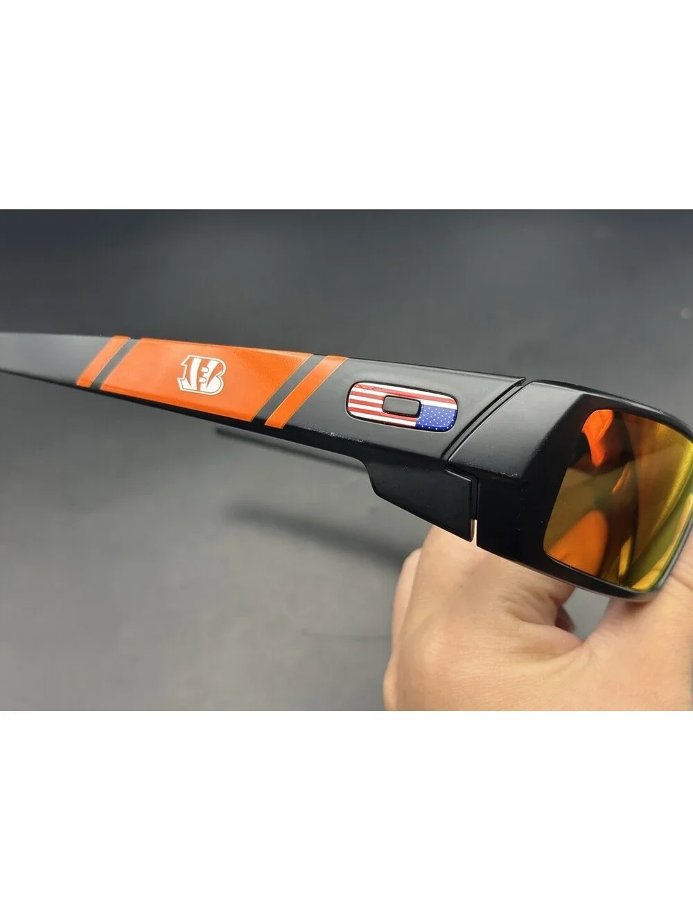 Oakley Gascan NFL Bengals Matte Black Ruby Iridium (BUCS Etched)